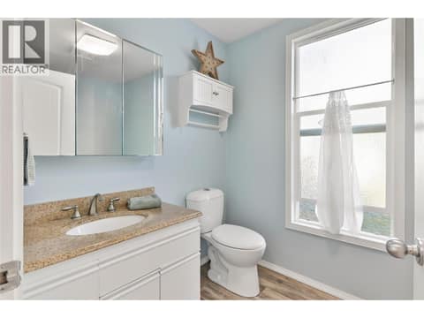 Full bathroom main floor at 408 & 410 Mackenzie Avenue, Revelstoke