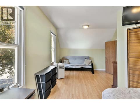 Third bedroom at 408 & 410 Mackenzie Avenue, Revelstoke