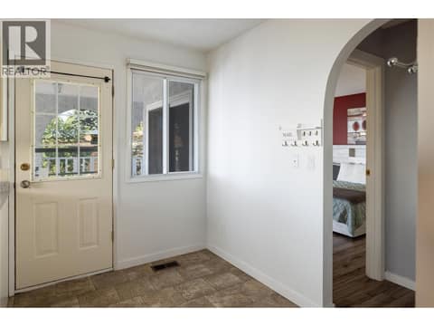 Photo 20 of 1035 Toovey Road, Black Mountain, Kelowna