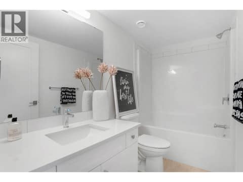 2nd bathroom on top floor at 720 Valley Road Unit# 46, North Glenmore, Kelowna