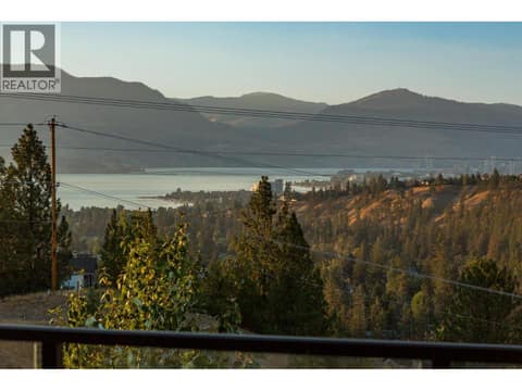 Photo 16 of 1160 Goldfinch Place, Upper Mission, Kelowna