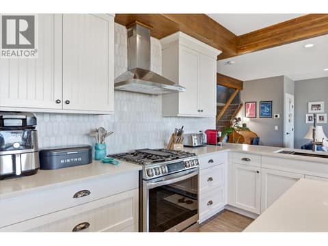 Photo 20 of 1160 Goldfinch Place, Upper Mission, Kelowna