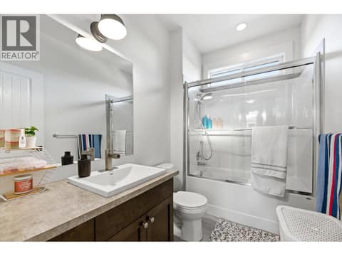 Photo 37 of 1160 Goldfinch Place, Upper Mission, Kelowna