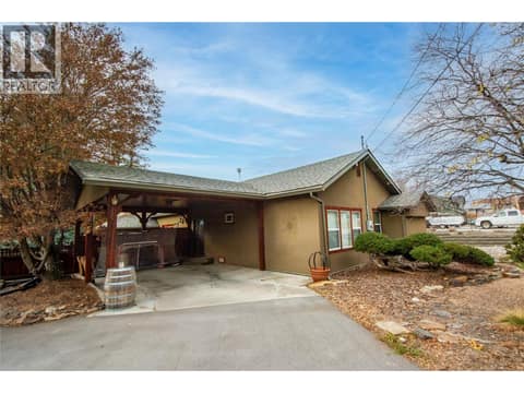 Photo 1 of 335 MIDDLE BENCH Road, Uplands/Redlands, Penticton