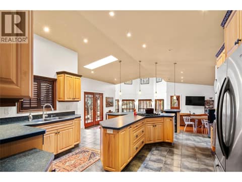 Photo 11 of 335 MIDDLE BENCH Road, Uplands/Redlands, Penticton