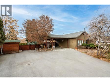 Photo 2 of 335 MIDDLE BENCH Road, Uplands/Redlands, Penticton