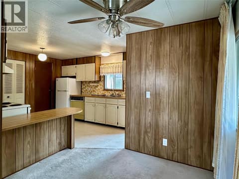 Dining area at 15401 Kalamalka Road Unit# 308, Middleton Mountain Coldstream, Vernon