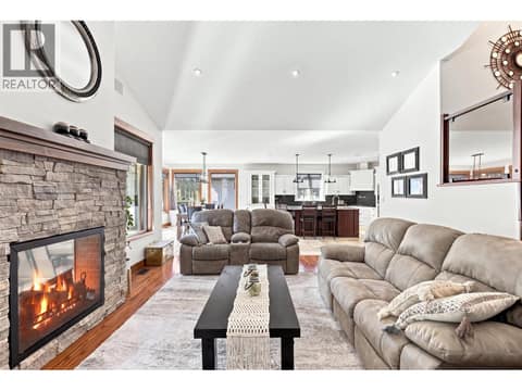 Photo 11 of 3079 BIRKENHEAD Drive, Juniper Ridge, Kamloops