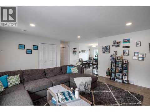 Photo 12 of 3728 - 3724 Glenway Road, Glenrosa, West Kelowna