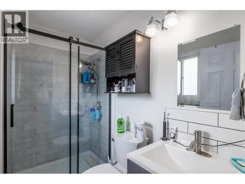 Photo 19 of 3728 - 3724 Glenway Road, Glenrosa, West Kelowna