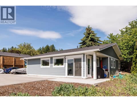 Exterior Sideview of Carriage Home at 3728 - 3724 Glenway Road, Glenrosa, West Kelowna