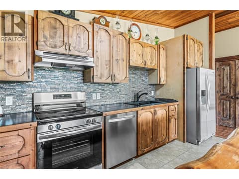 Photo 17 of 2280 Deep Creek Road, Enderby / Grindrod