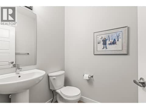 Photo 17 of 4600 Okanagan Avenue Unit# 5, Okanagan Landing, Vernon