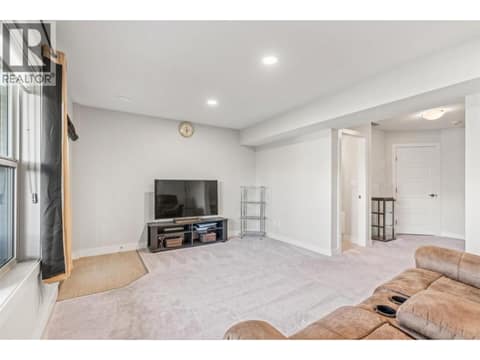 Photo 32 of 4600 Okanagan Avenue Unit# 5, Okanagan Landing, Vernon
