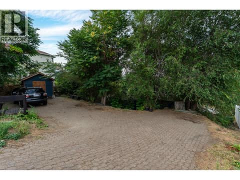 Photo 6 of 1350 Bentien Road, Black Mountain, Kelowna