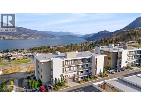 Photo 1 of 400 Vista Park Unit# 422, Main South, Penticton