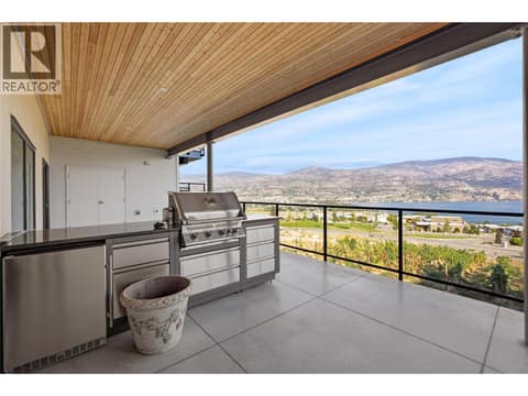 Built in Outdoor kitchen at 400 Vista Park Unit# 422, Main South, Penticton