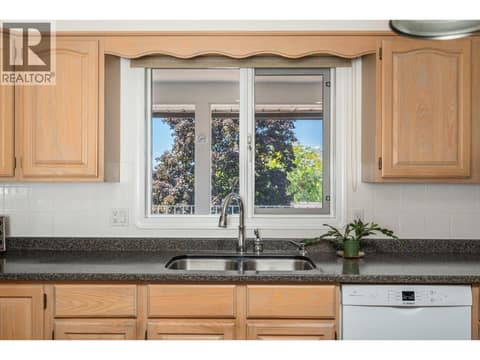 Photo 14 of 3912 Cascade Drive, East Hill, Vernon