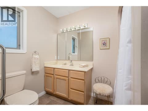 Photo 23 of 3912 Cascade Drive, East Hill, Vernon