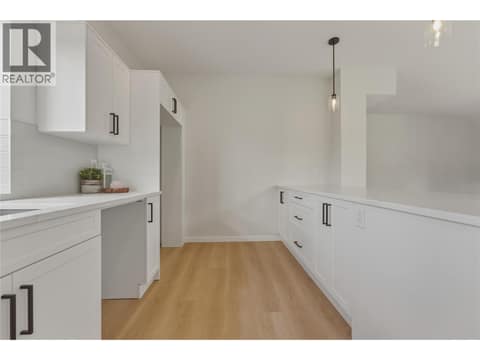 Photo 10 of 5661 Okanagan Landing Road Unit# 3, Okanagan Landing, Vernon