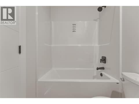 Photo 21 of 5661 Okanagan Landing Road Unit# 3, Okanagan Landing, Vernon