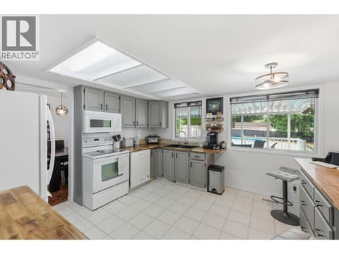 Photo 17 of 3125 Webber Road, Glenrosa, West Kelowna