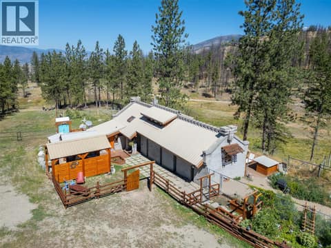 Photo 8 of 156 Porcupine Place, Oliver Rural