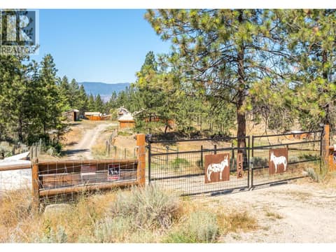 Photo 4 of 156 Porcupine Place, Oliver Rural
