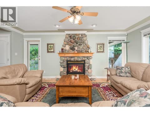 Photo 10 of 9725 Cameron Road, Okanagan Landing, Vernon