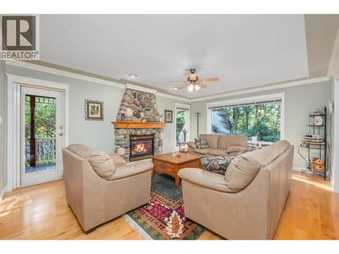 Photo 11 of 9725 Cameron Road, Okanagan Landing, Vernon