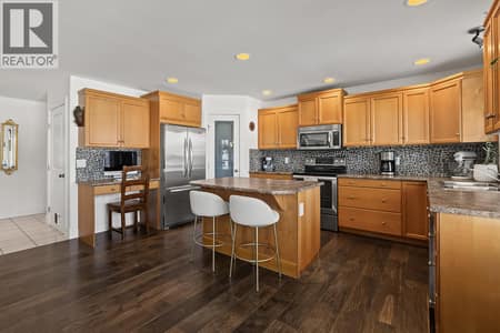 Photo 6 of 606 South Crest Drive, Upper Mission, Kelowna