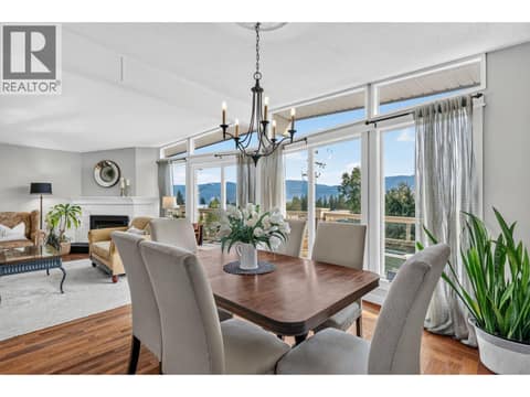Photo 12 of 2848 Inverness Road, Glenrosa, West Kelowna