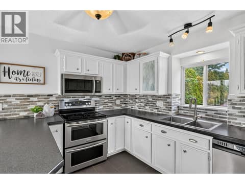 Photo 20 of 2848 Inverness Road, Glenrosa, West Kelowna