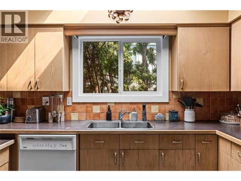 Photo 19 of 1503 39A Avenue, East Hill, Vernon