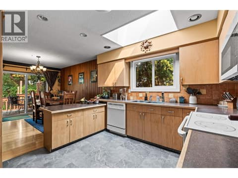 Photo 20 of 1503 39A Avenue, East Hill, Vernon