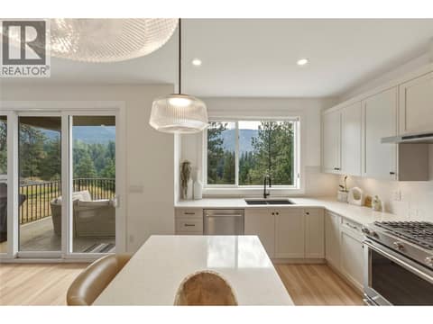 Photo 14 of 7012 Manning Place, Foothills, Vernon