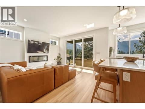 Photo 15 of 7012 Manning Place, Foothills, Vernon