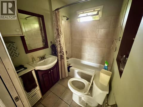 Photo 10 of 223 Larch Avenue, North Kamloops