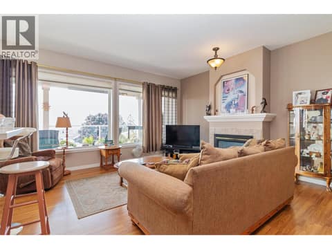 Photo 14 of 843 Lone Pine Drive, Black Mountain, Kelowna