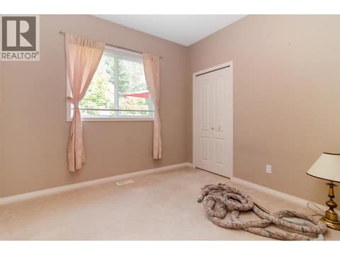 Photo 16 of 843 Lone Pine Drive, Black Mountain, Kelowna