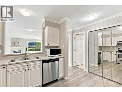 Photo 8 of 1120 Hugh Allan Drive Unit# 214, Aberdeen, Kamloops