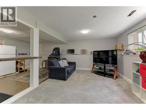 Photo 29 of 160 Leo Road, Rutland South, Kelowna