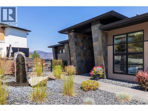 Photo 4 of 1823 Diamond View Drive, West Kelowna Estates