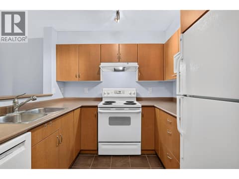 Photo 12 of 555 Yates Road Unit# 206, North Glenmore, Kelowna