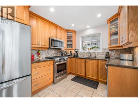 Photo 13 of 1967 UNDERHILL Street Unit# 306, Springfield/Spall, Kelowna