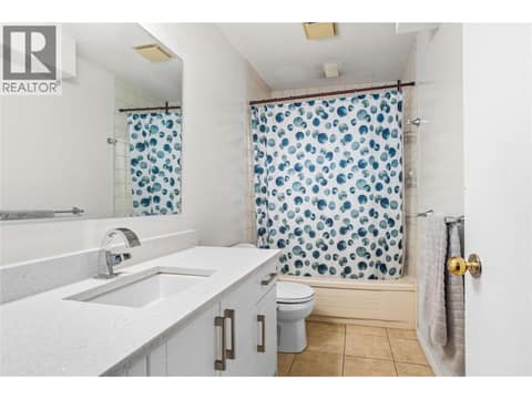 Downstairs Full Bathroom at 1730 Simpson Court, Rutland South, Kelowna