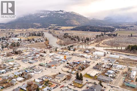 Photo 19 of 601 Hubert Avenue, Enderby / Grindrod
