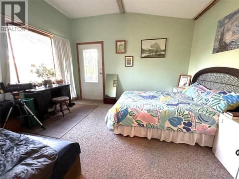 Photo 9 of 3380 MCGREGOR Road, Pinantan, Kamloops
