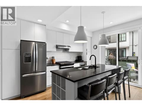 Photo 4 of 307 Glen Park Drive Unit# 32, North Glenmore, Kelowna