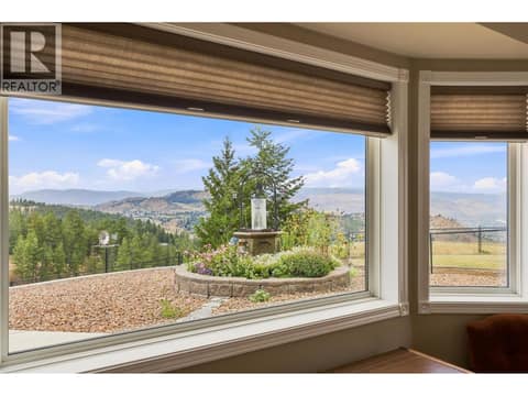 Photo 34 of 2003 MUIRFIELD Road, Aberdeen, Kamloops